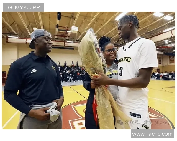 明年状元热门人选AJ迪班萨荣登《SLAM》杂志封面引发热议